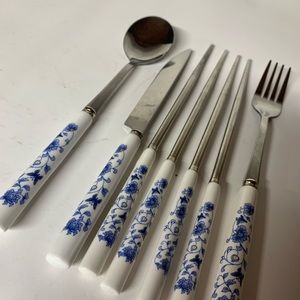 Vintage Japanese silverware chine set
